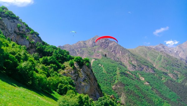 Quelques bonnes raisons de faire du parapente